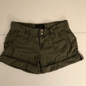 Sanctuary Clothing Women's Green Shorts Size 25
